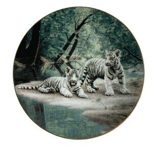 Vintage Plate Partners White Tiger Cubs Nature's Playmates 1991 WL George